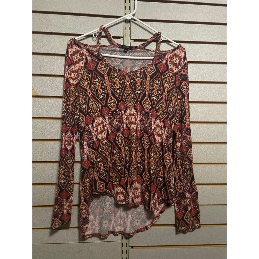 Ultra Flirt Women's Size L Geometric Cold Shoulder Cut Out Long Sleeve Top Shirt